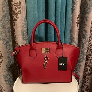 DKNY CLEO SATCHEL